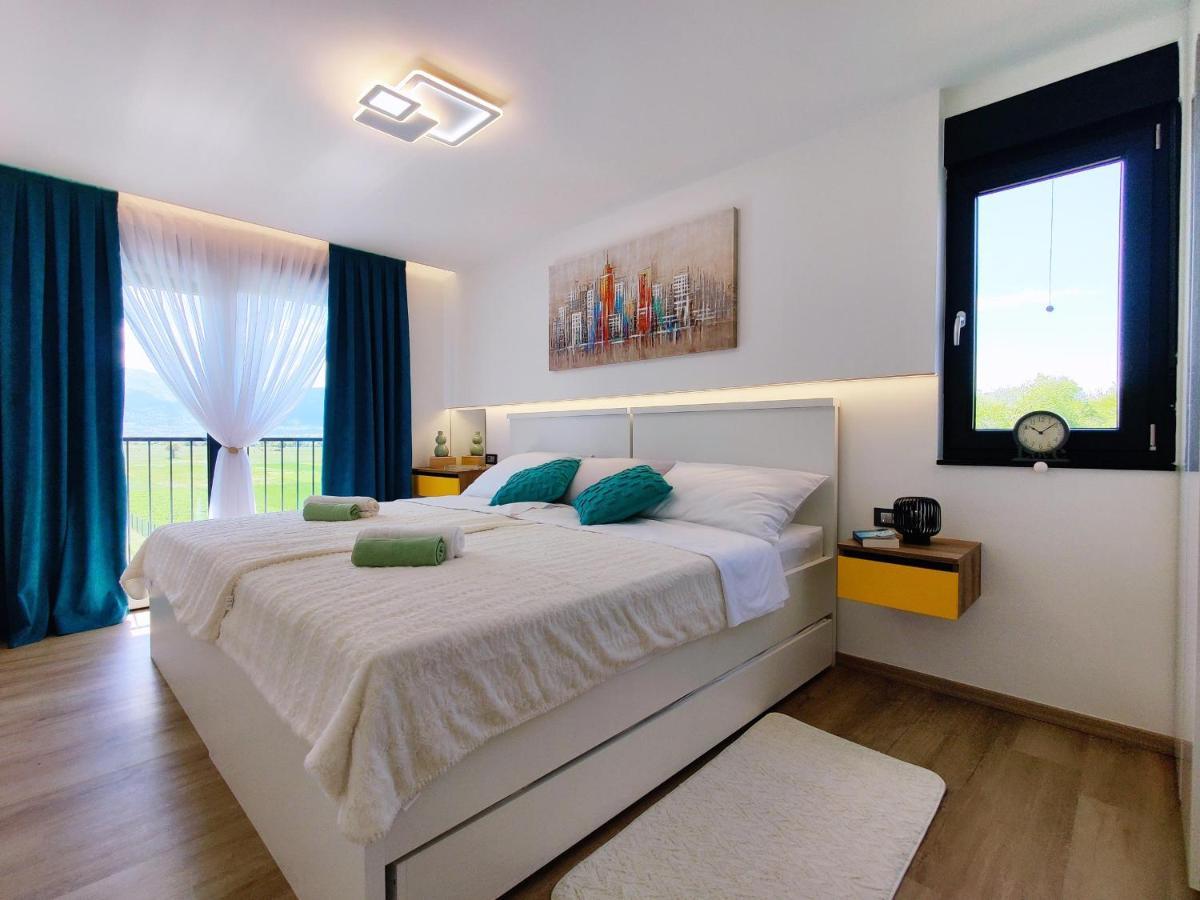 Sinac Villa Biser Gacke מראה חיצוני תמונה